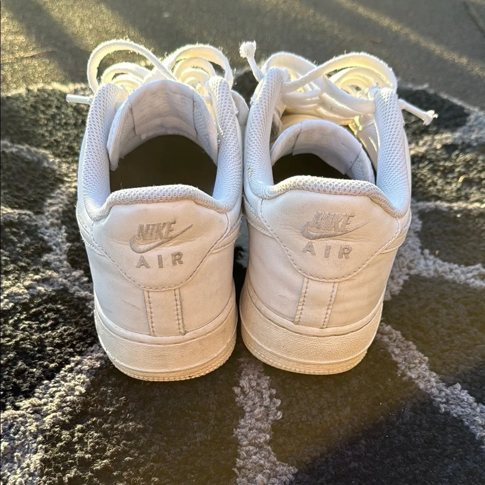 White Air Force 1’s *Authentic* - Picture 6 of 7
